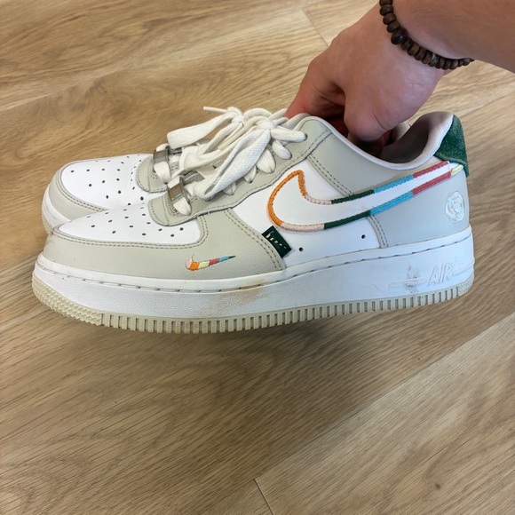 Nike Air Force 1 All Petals United Embroidered Sneakers Women's Size 7.5 Skater - Picture 5 of 8